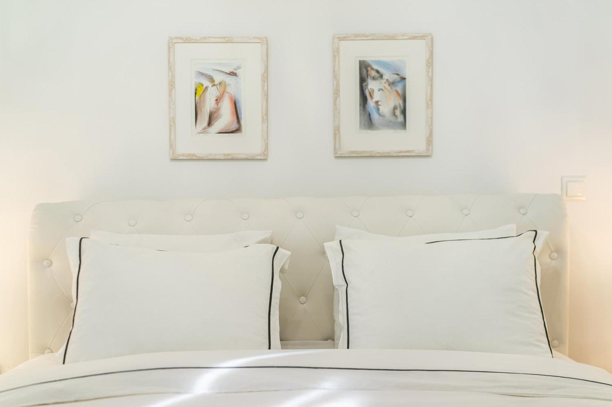 Zen Elegant Apartment In The Center Of Atena Exterior foto
