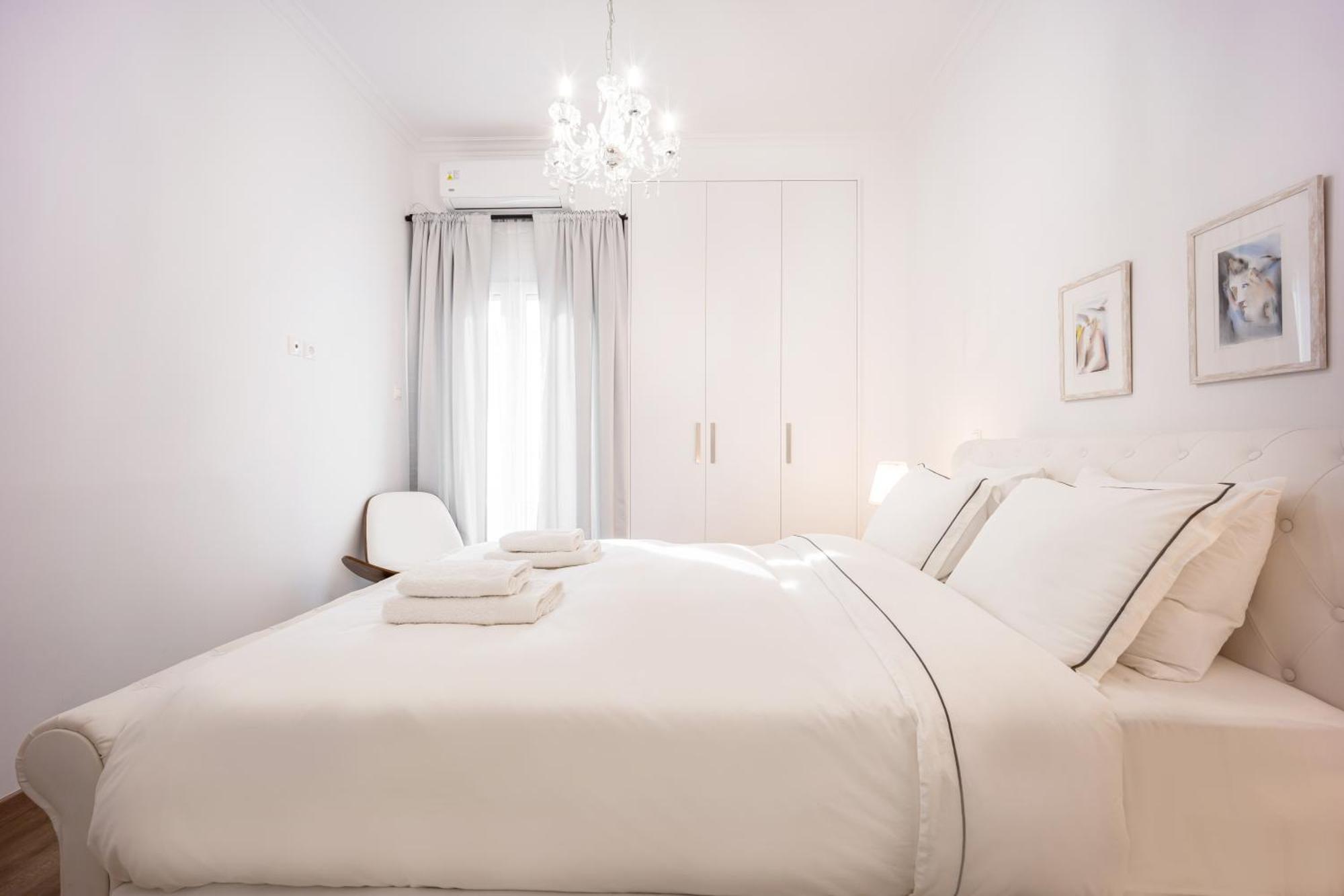Zen Elegant Apartment In The Center Of Atena Exterior foto